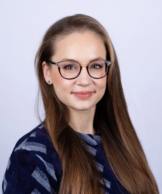 Spela Dolinsek